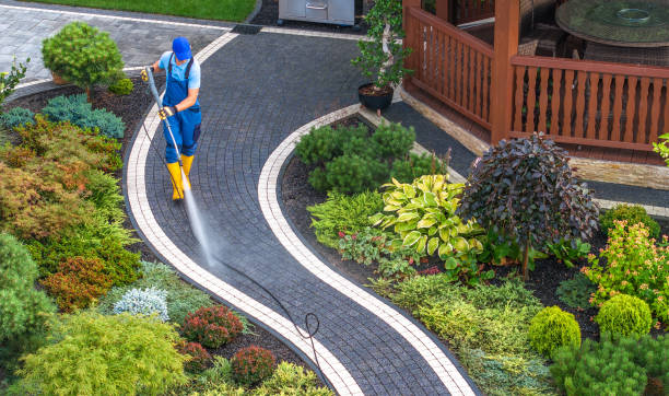 Best Garage Pressure Washing  in West Yellowstone, MT